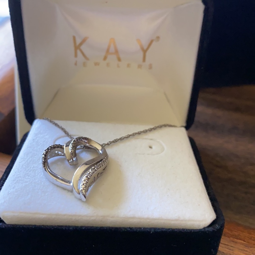 Blk & White Diamond ♥️Necklace in Sterling Silver - Picture 1 of 9